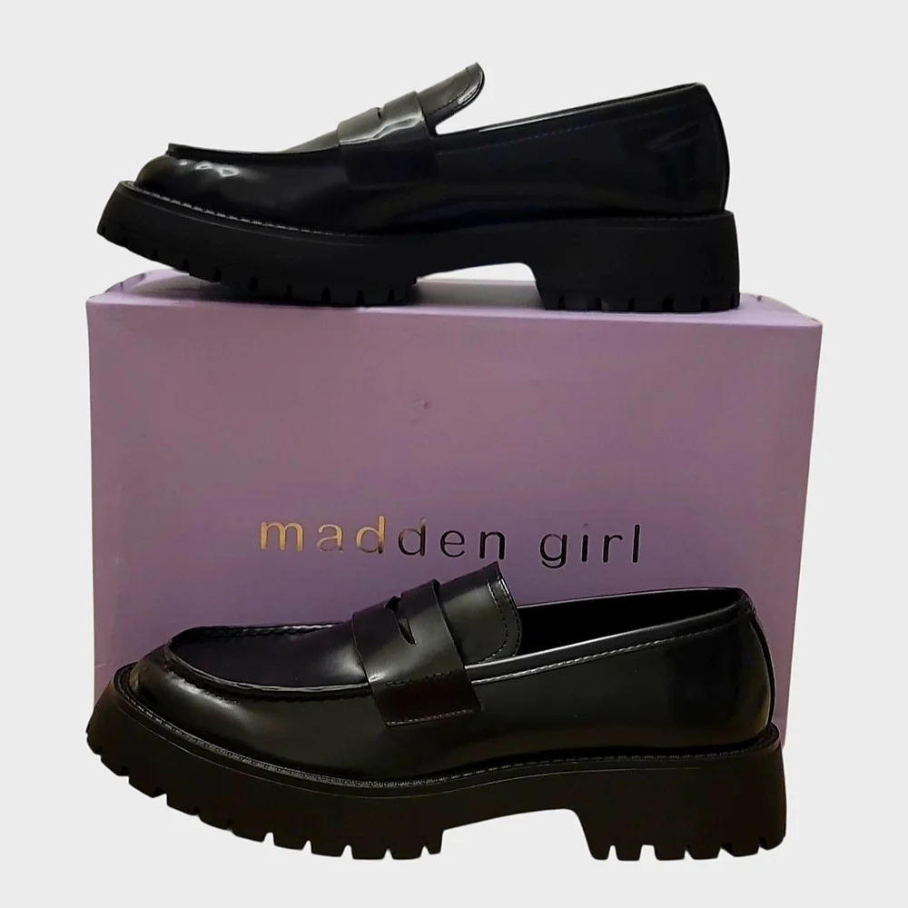 SOLD Elsewhere, Madden Girl Heather Loafers NWT Size 9.5 NWT NIBox - Picture 2 of 10